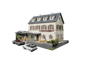 PIKO 61830 HOTEL KRONE