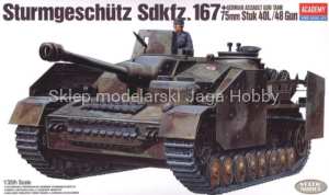 ACADEMY 13235 CZOŁG STURMGESSCHUTZ IV 1/35